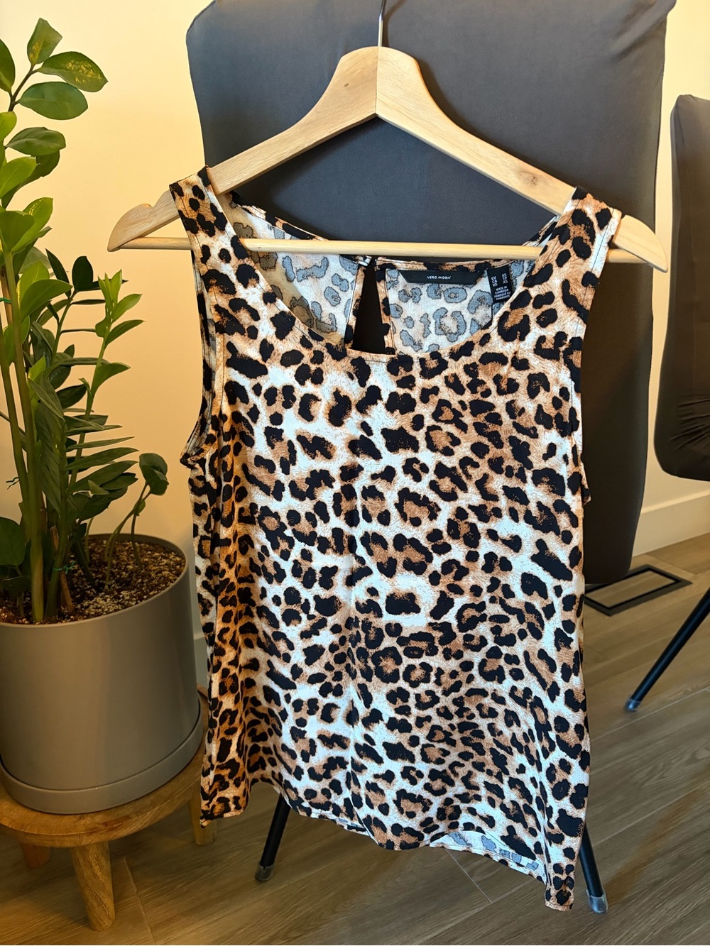 NWT Vero Moda Leopard Print Sleeveless Camisole - Brown/Black